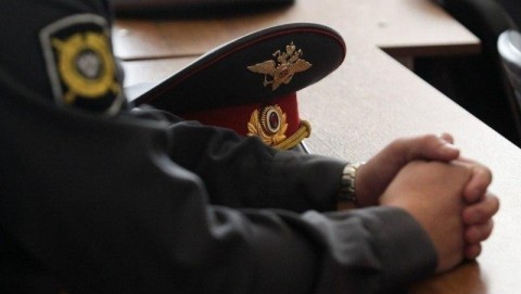 В Дзержинске сотрудники полиции устанавливают подозреваемых в совершении мошенничества
